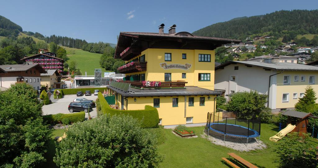 Hotel Pension Hubertus Zell am See Exterior foto